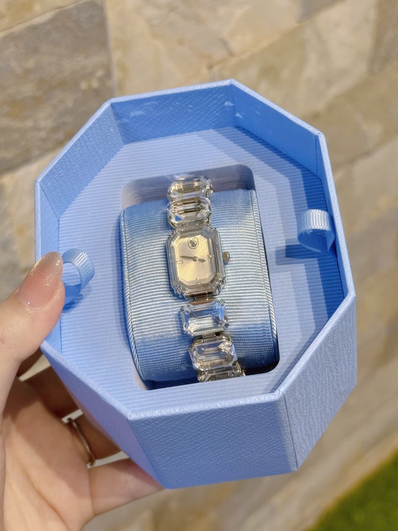 Đồng hồ millenia trắng