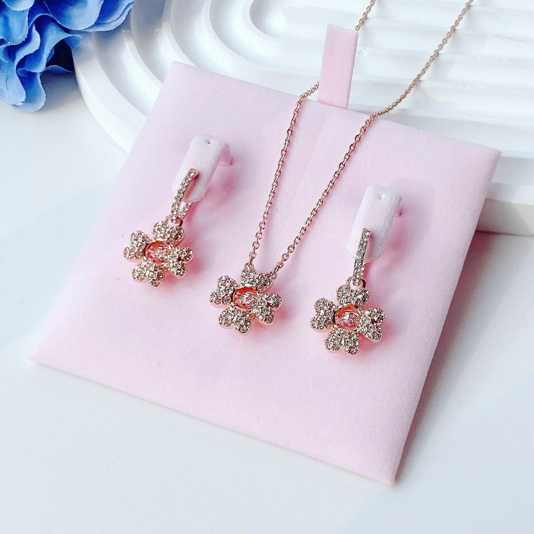 dây chuyền hoa idyllia- hồng