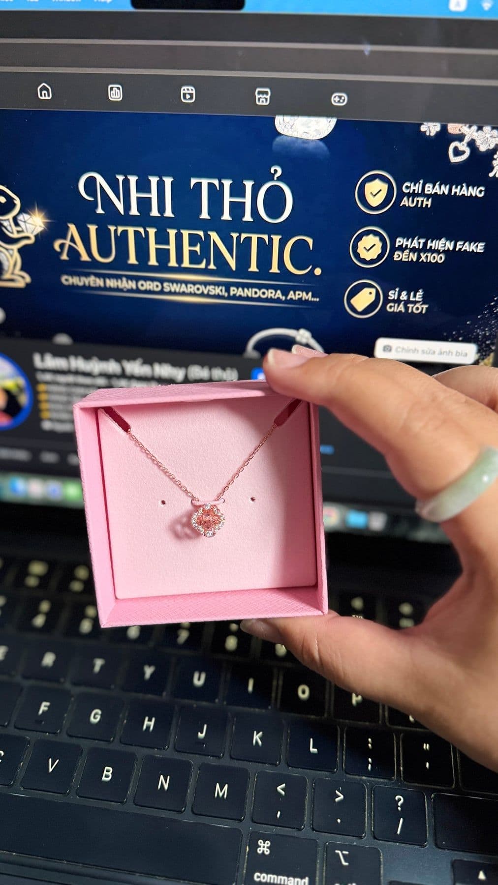 Dây chuyền dancing hoa hồng